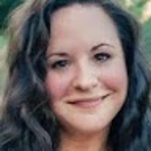 Meet your Posher, Lacey